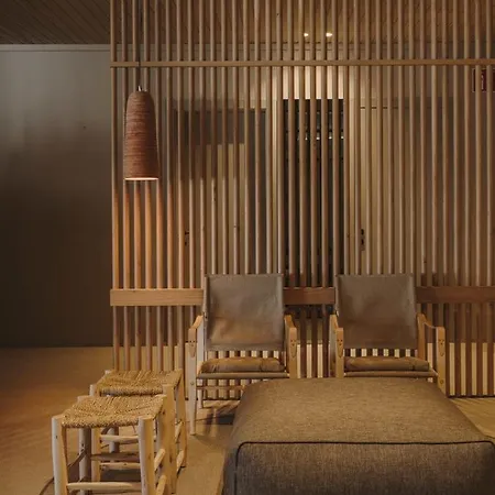 Llane Petit Hotel 3*