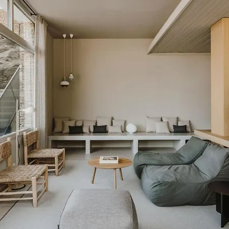 Llane Petit Hotell Cadaqués