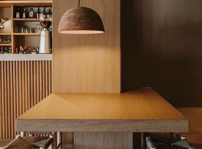 Llane Petit 호텔 카다케스